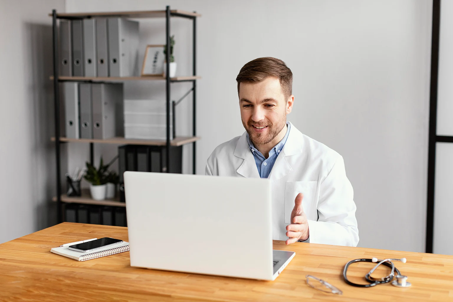 Patient comparing GP and specialist options to choose the right doctor for their healthcare needs