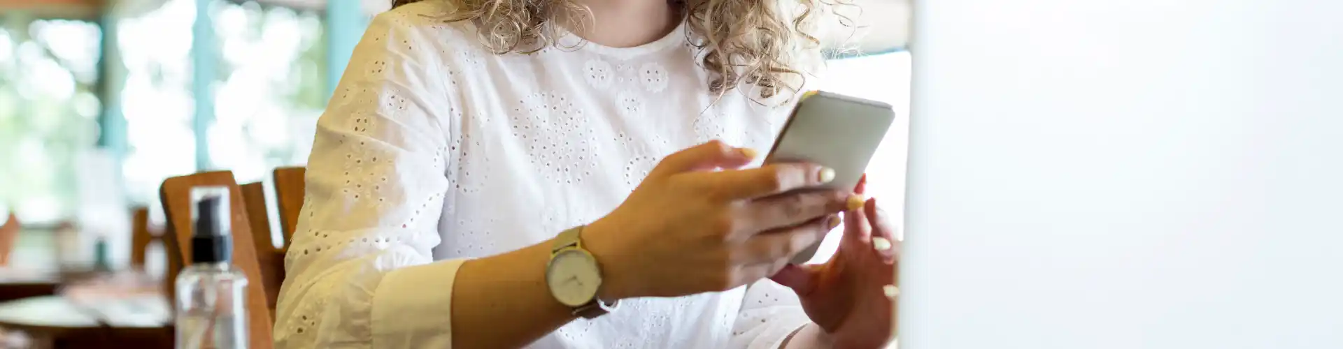 Patient receiving an SMS verification code for an electronic prescription request on a smartphone